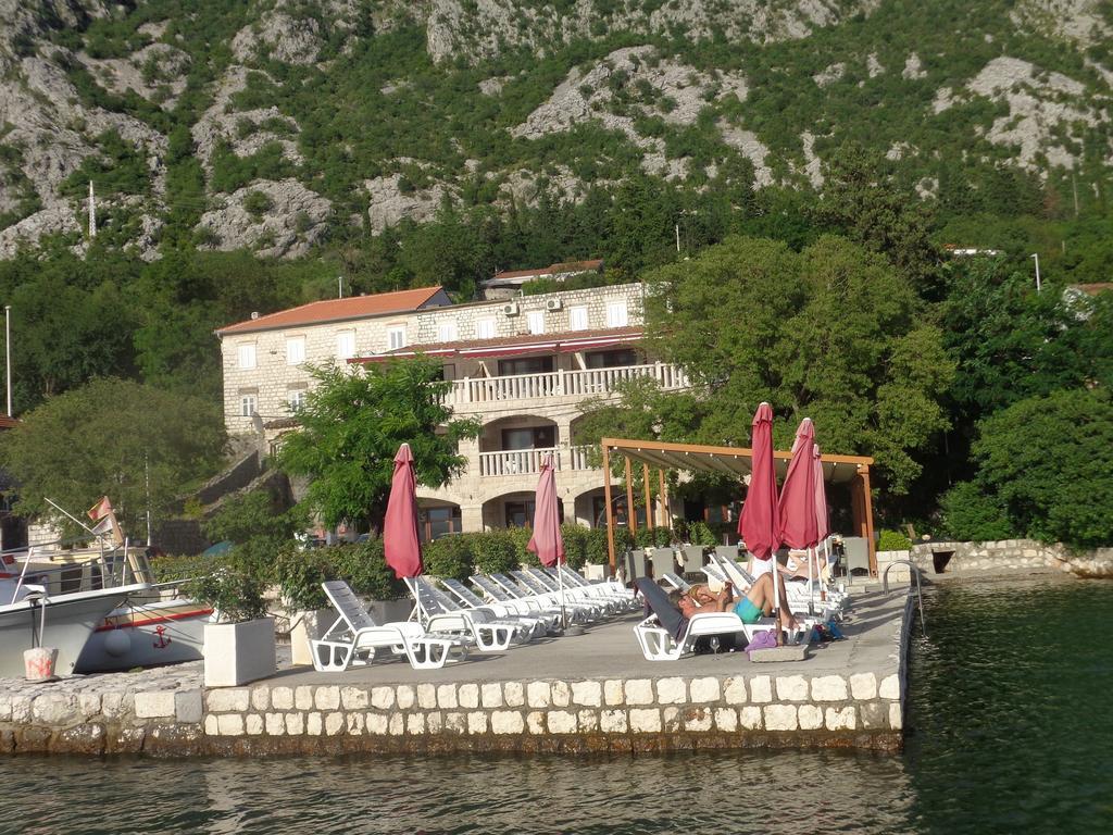 Apartments Bella Di Mare Kotor Luaran gambar
