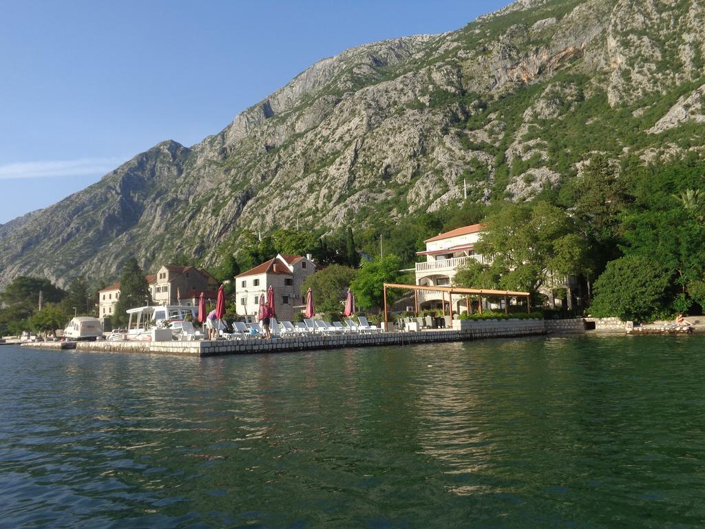 Apartments Bella Di Mare Kotor Luaran gambar
